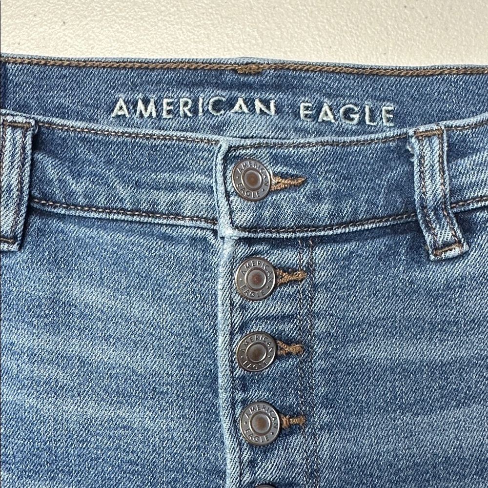 American Eagle Mom Jeans - Picture 2 of 8